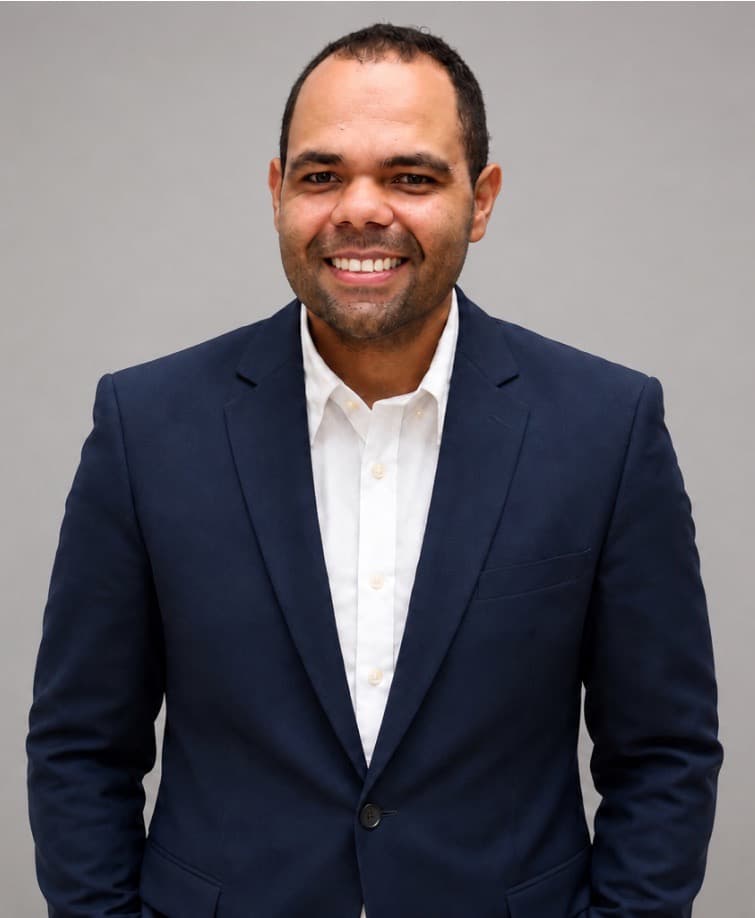 Foto do coordenador Senivaldo Júnior
